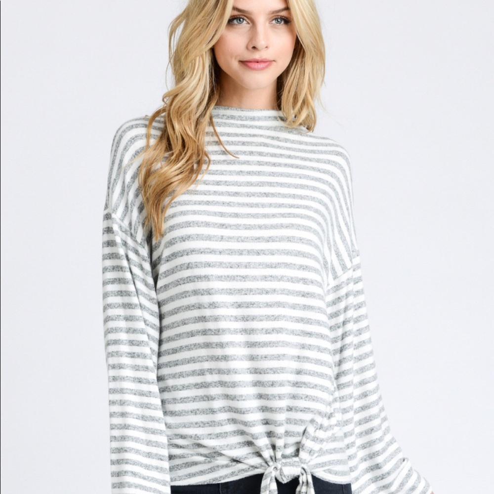 NEW‼️Grey White two tone side tie - sweater - Picture 3 of 6